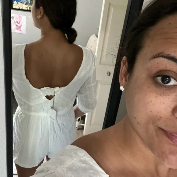 NWT. Open back jumpsuit. Dot detail. - Picture 3 of 6